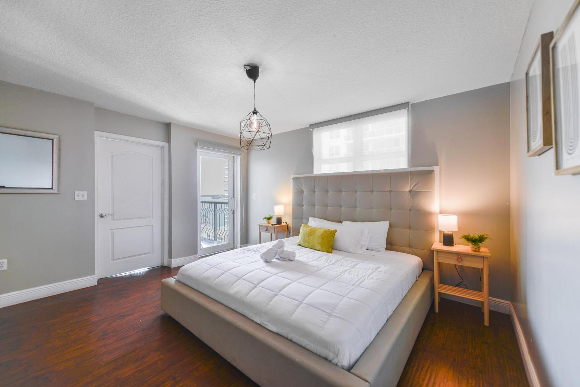Amazing 3 Bedroom Condo At Brickell With Pool Miami Dış mekan fotoğraf