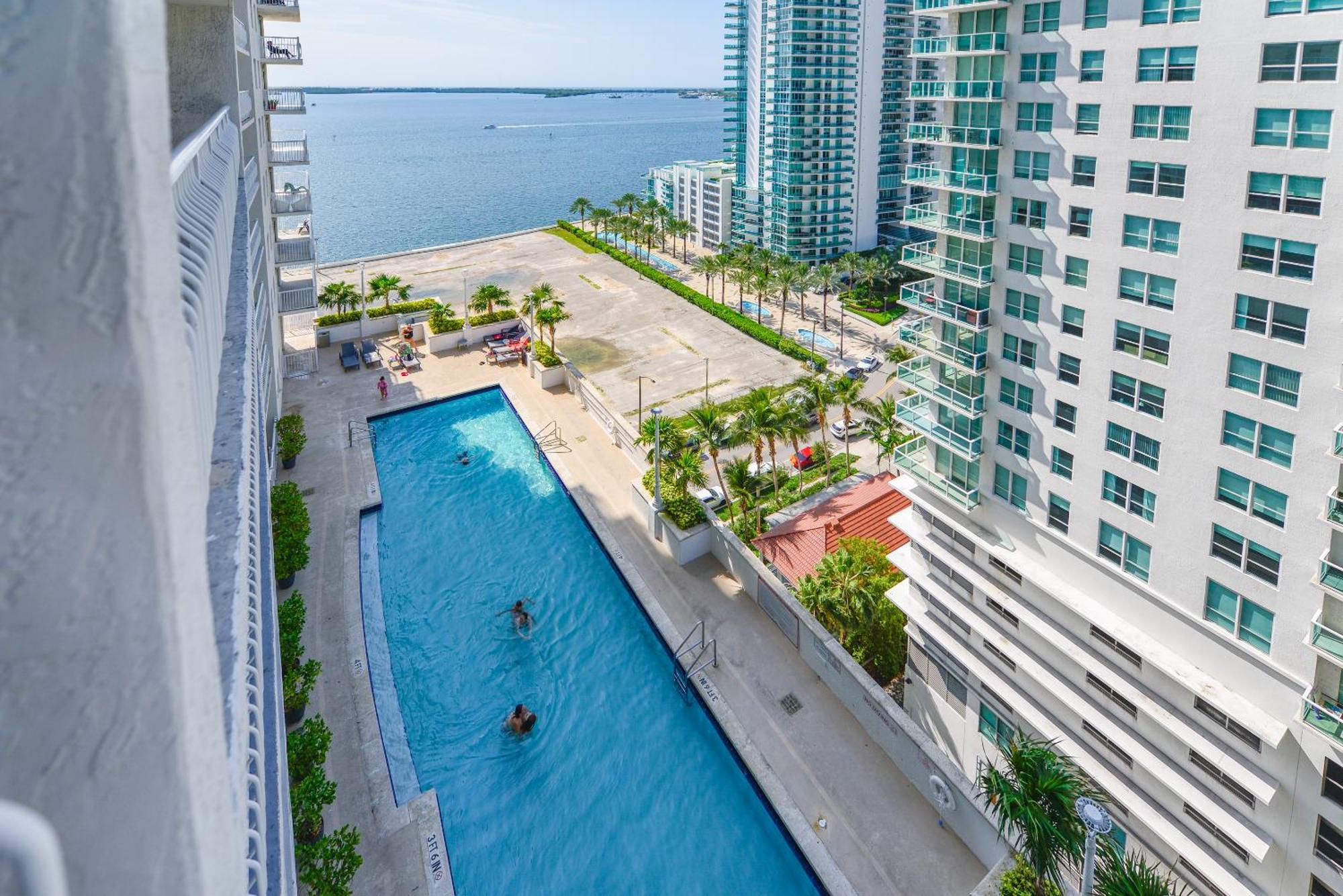 Amazing 3 Bedroom Condo At Brickell With Pool Miami Dış mekan fotoğraf