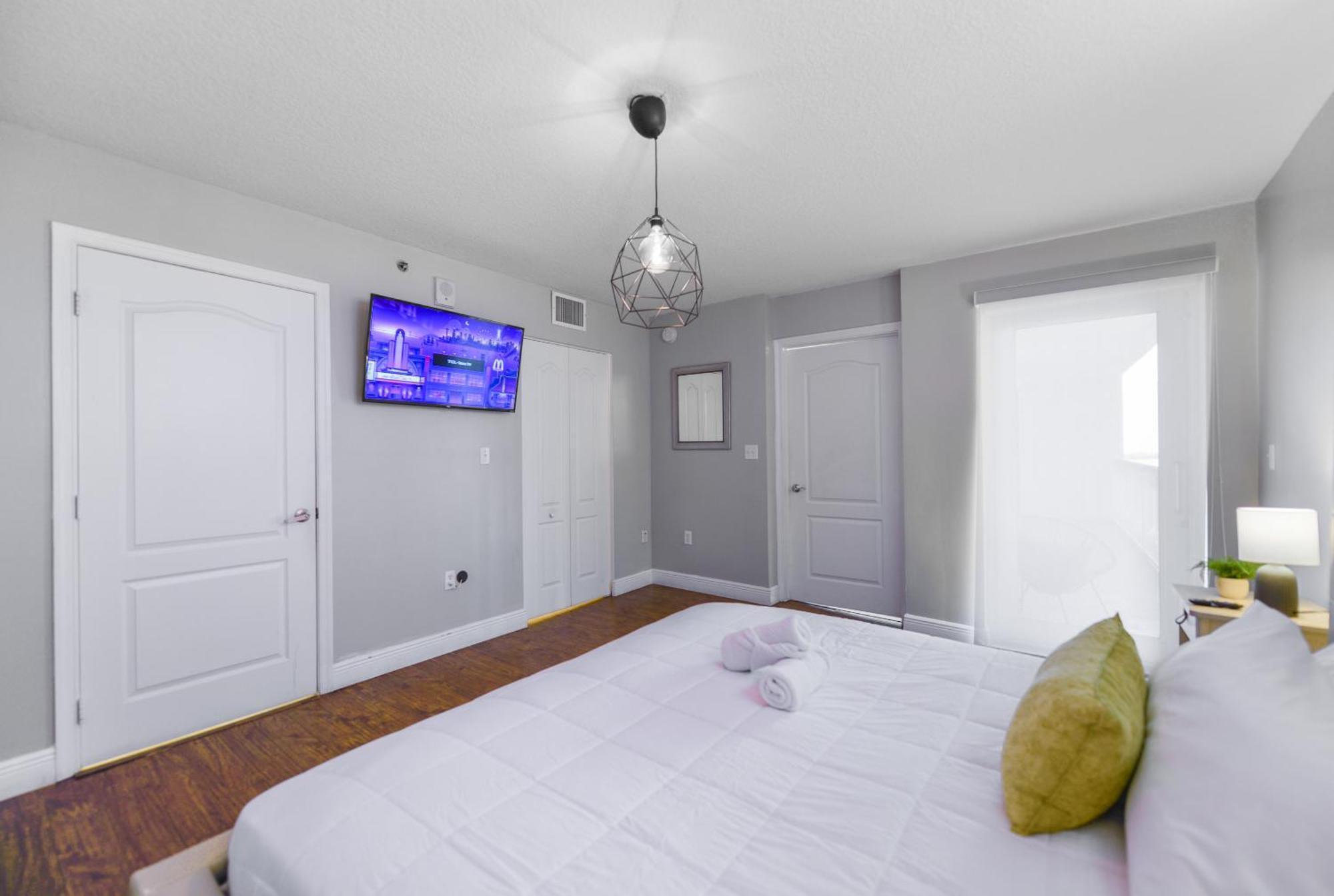 Amazing 3 Bedroom Condo At Brickell With Pool Miami Dış mekan fotoğraf