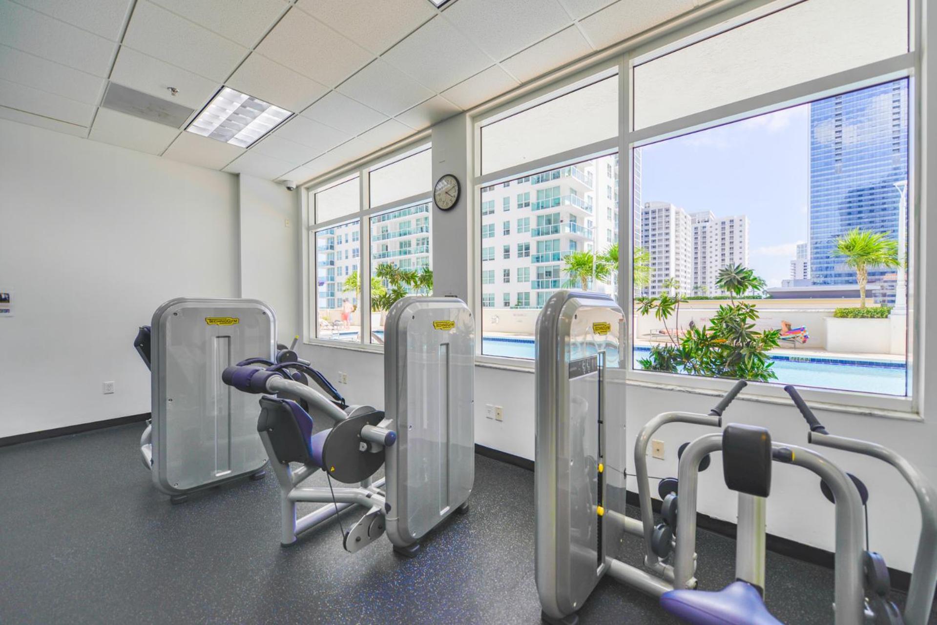 Amazing 3 Bedroom Condo At Brickell With Pool Miami Dış mekan fotoğraf