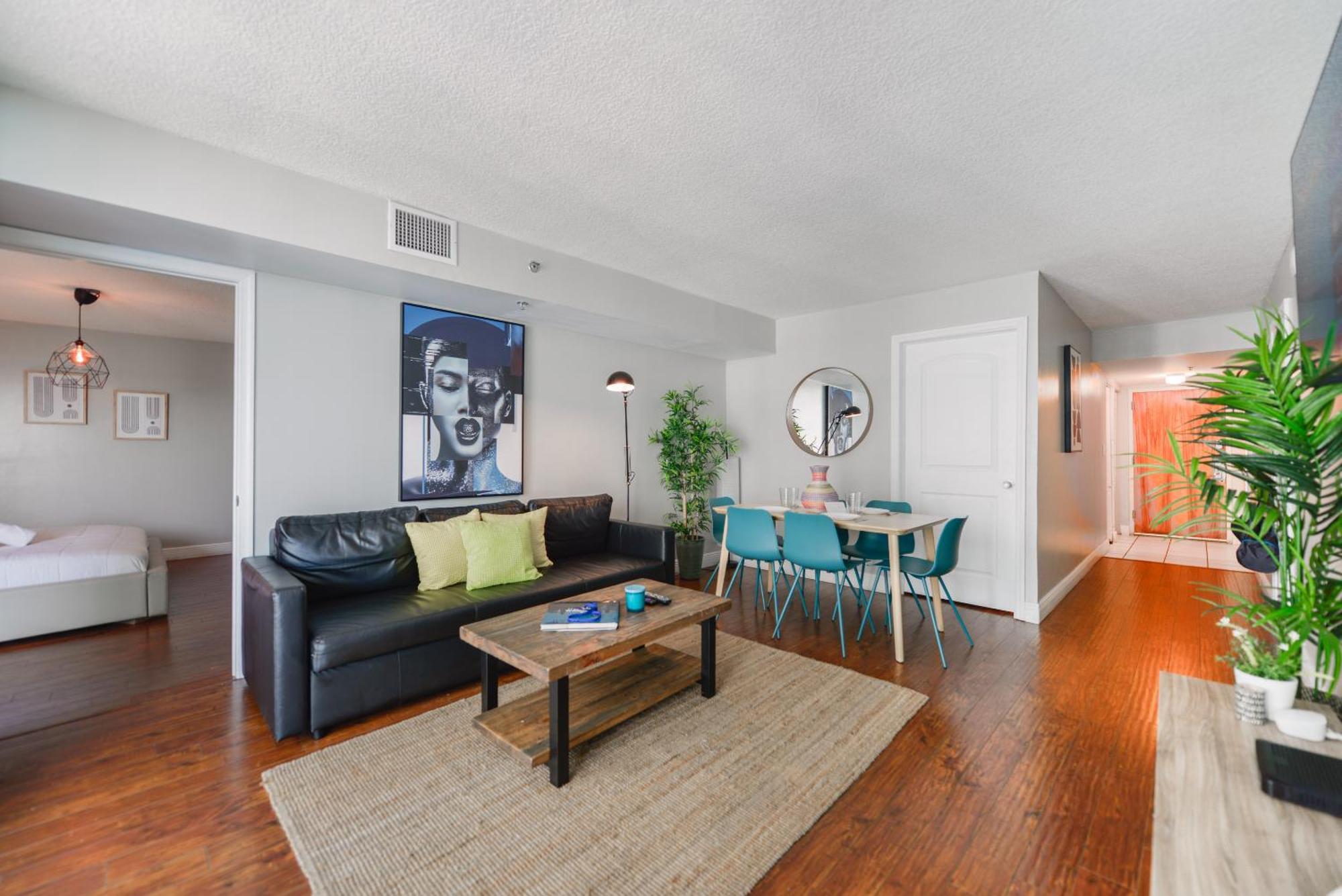 Amazing 3 Bedroom Condo At Brickell With Pool Miami Dış mekan fotoğraf